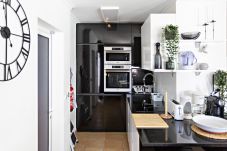 Apartamento em Tavira - QV 210 - Black & White Apartment - Quinta Velha