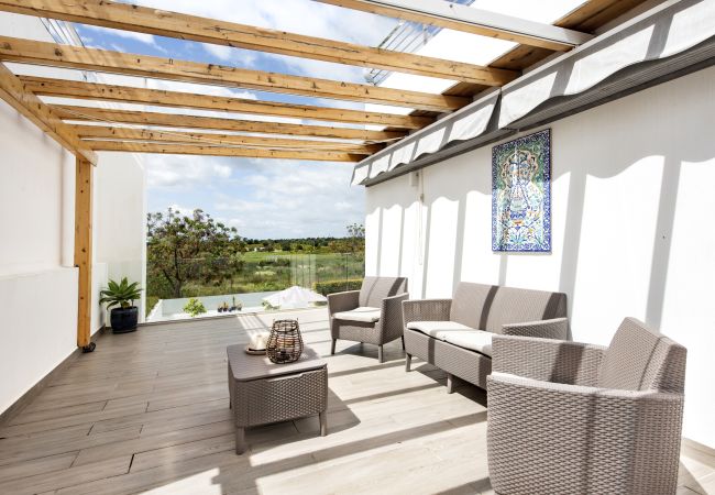 Casa geminada em Santa Luzia - Villa Serena Casa geminada em Santa Luzia - Villa Serena