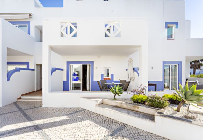 Studio in Tavira - QV 11 - Stripes Apartment - Quinta Velha Studio in Tavira - QV 11 - Stripes Apartment - Quinta Velha