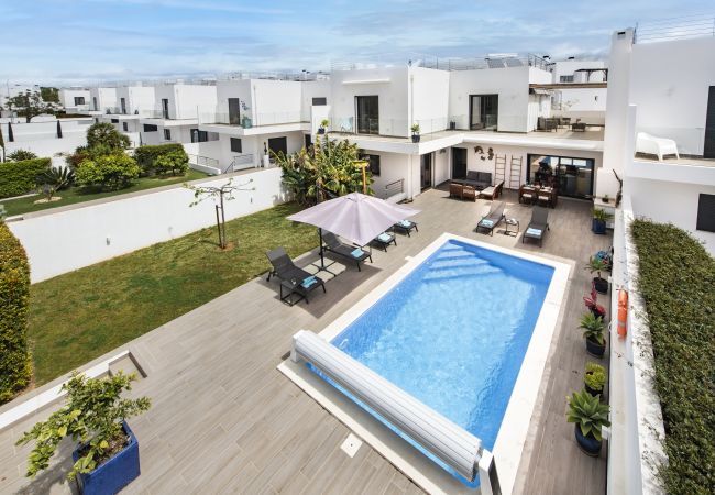 Terraced House in Santa Luzia - Villa Serena Terraced House in Santa Luzia - Villa Serena